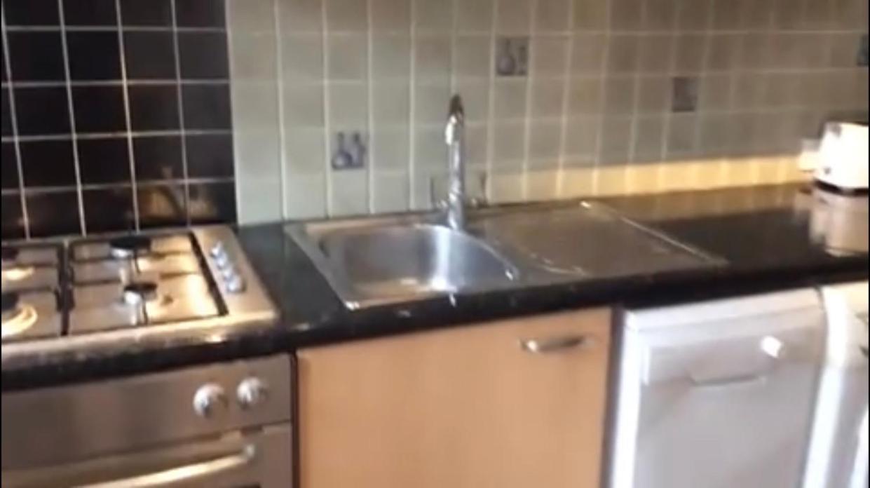 Double Room Best Location Near Shopping Center & Free Parking Coventry Exterior photo